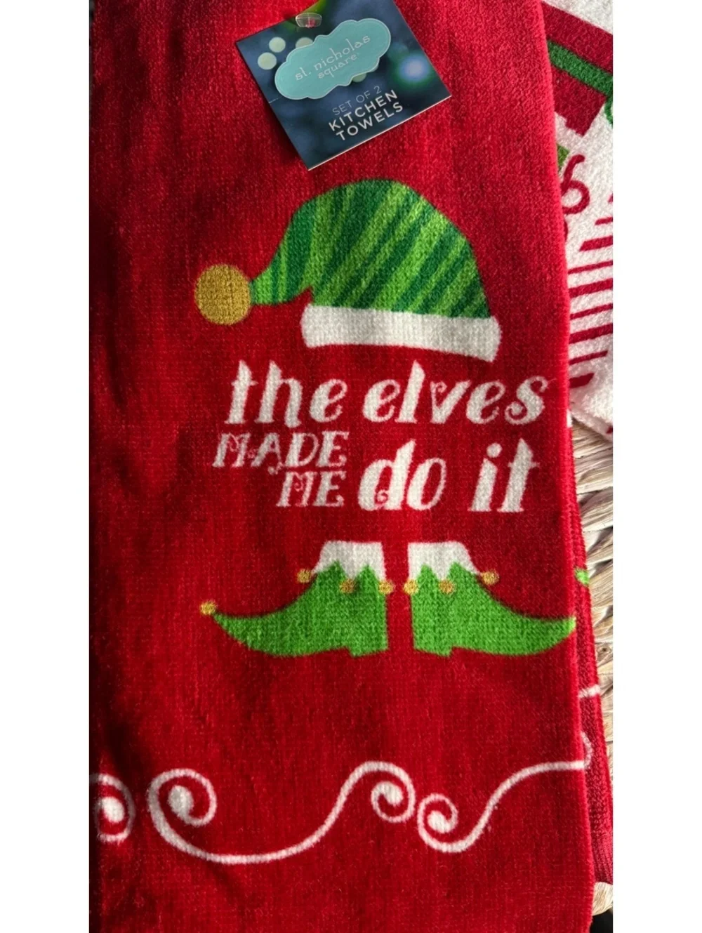St. Nicholas Square 2-Piece Christmas Kitchen Towel Set - 